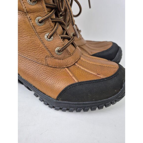 UGG Women's Chestnut Brown Adirondack Boot II Tipped Size 8 US 5469 - Picture 2 of 8